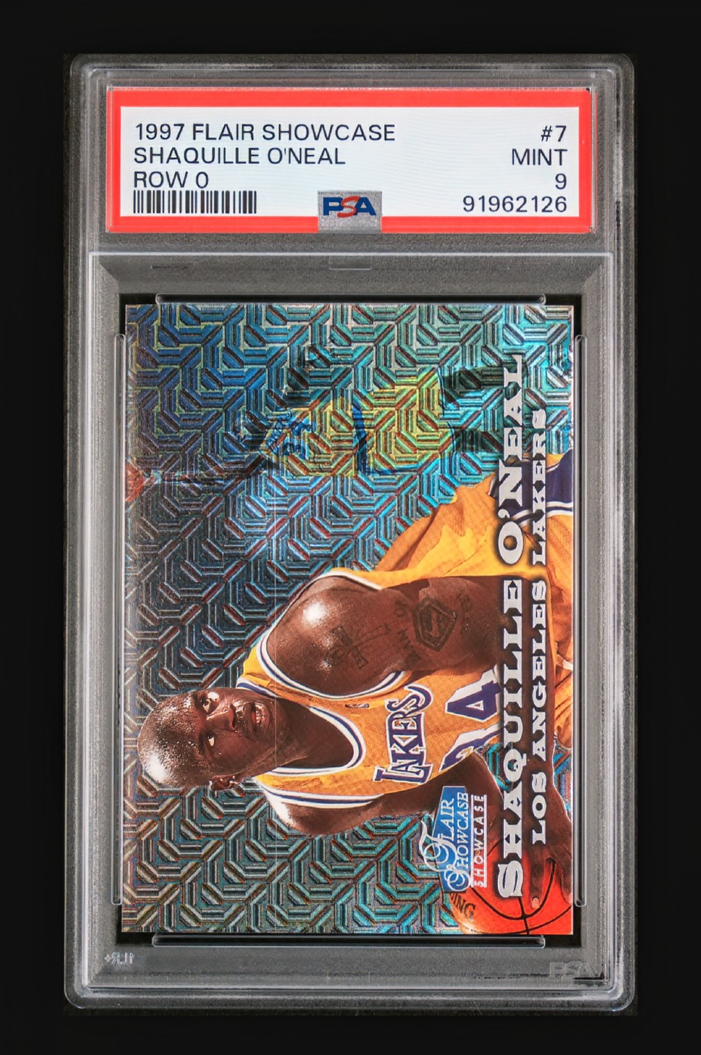 1997 Fleer Flair Showcase Shaquille O'Neal Row 0 "Showpiece" Parallel #7 – PSA 9 MINT